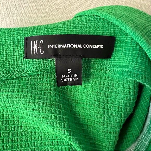 INCšGreen Halter Top International Concepts ⢠Small - Picture 5 of 7